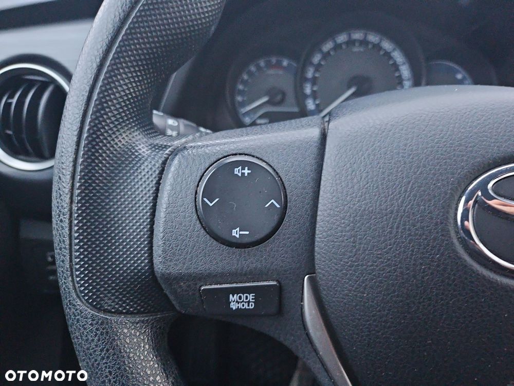 Toyota Auris 1.6 Active - 16