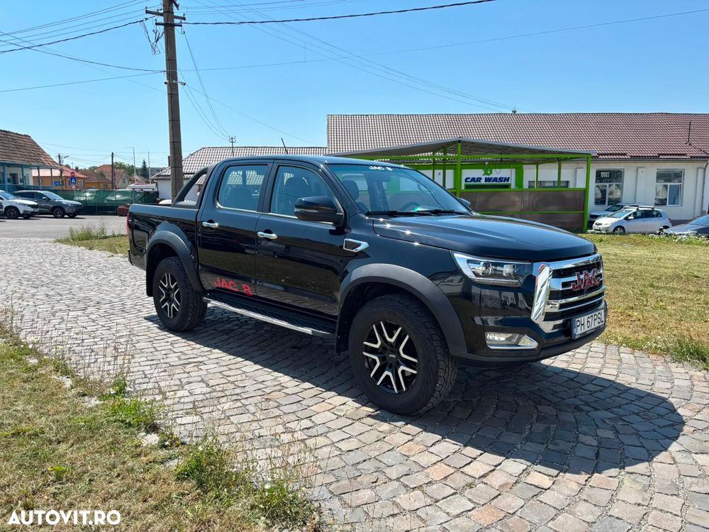 JAC T8 - 7