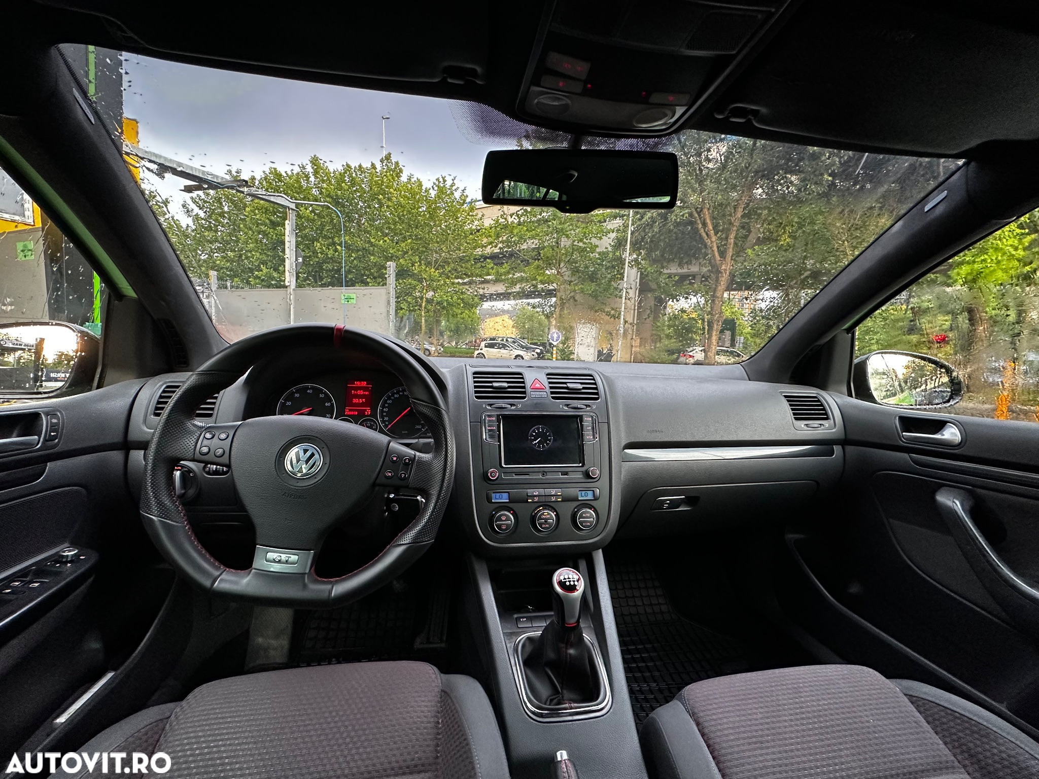 Volkswagen Golf 1.4 TSI GT - 8