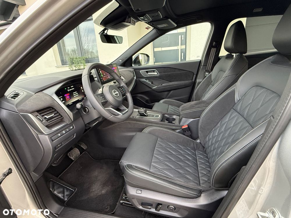 Nissan Qashqai 1.3 DIG-T MHEV Xtronic Tekna+ - 14