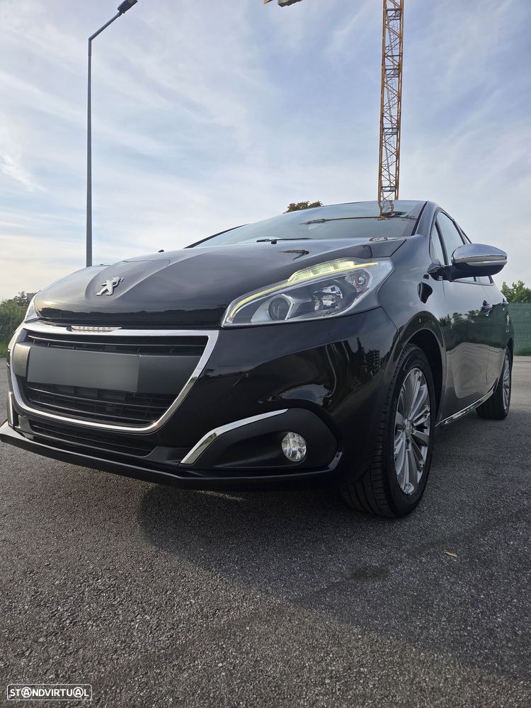 Peugeot 208 1.2 PureTech Style - 11
