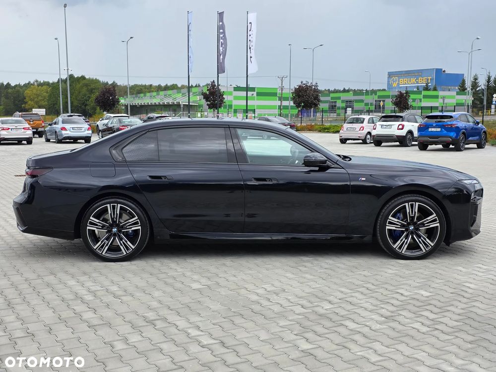 BMW Seria 7 740d xDrive mHEV sport - 32