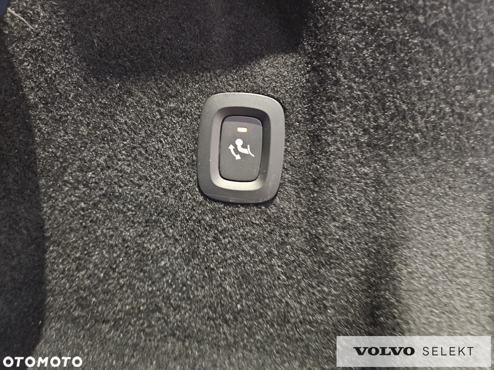 Volvo XC 60 - 30