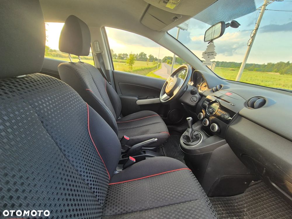 Mazda 2 1.3 Exclusive - 20