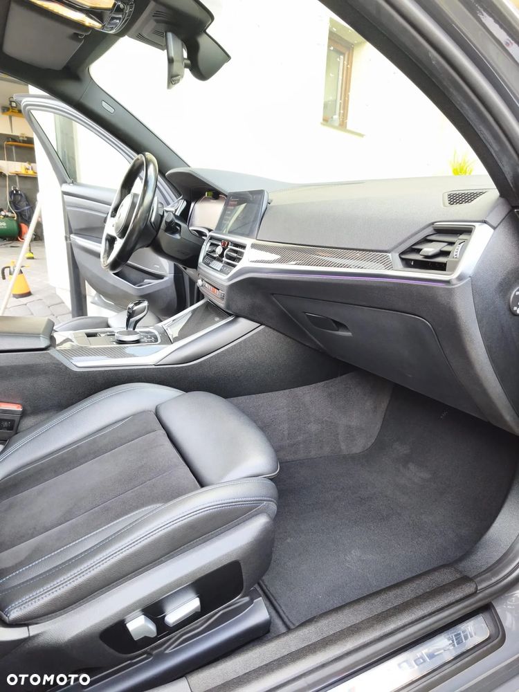 BMW Seria 3 - 25