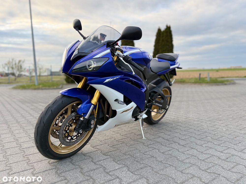 Yamaha R6 - 7
