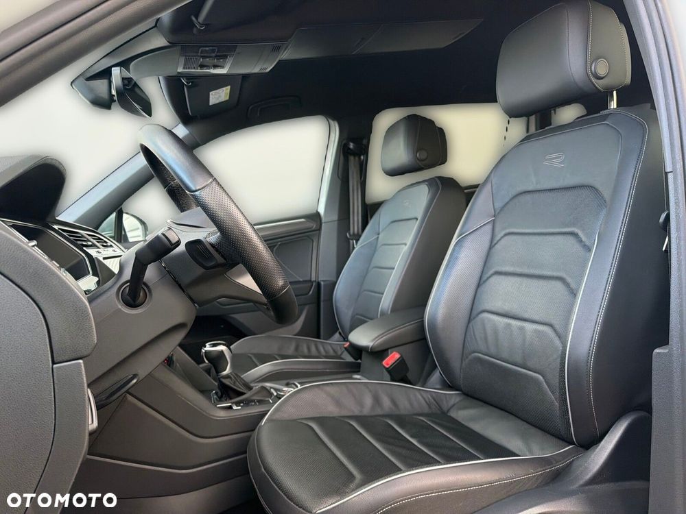 Volkswagen Tiguan Allspace - 11