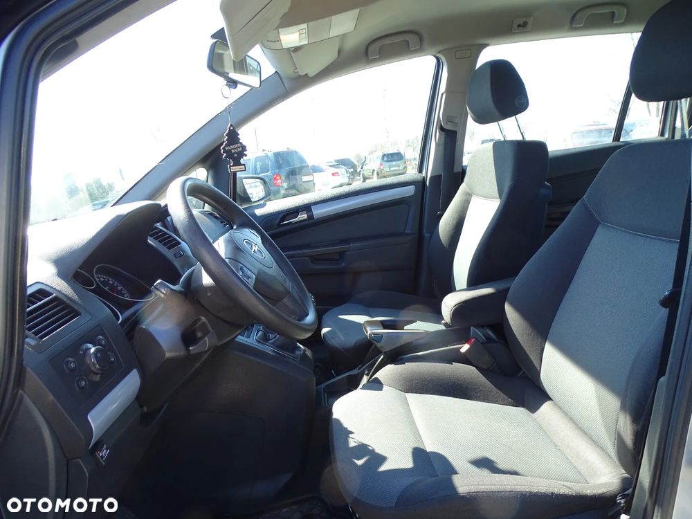 Opel Zafira 2.2 Enjoy - 13