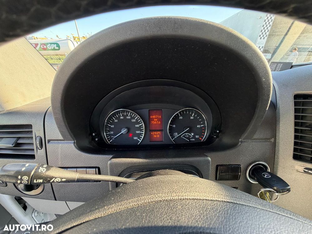 Mercedes-Benz SPRINTER 319 CDI - 14