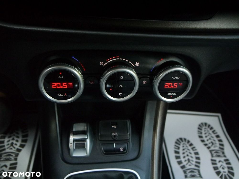 Alfa Romeo Giulietta 1.4 TB Impression - 27
