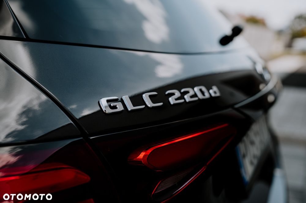 Mercedes-Benz GLC 220 d mHEV 4-Matic AMG Line - 16