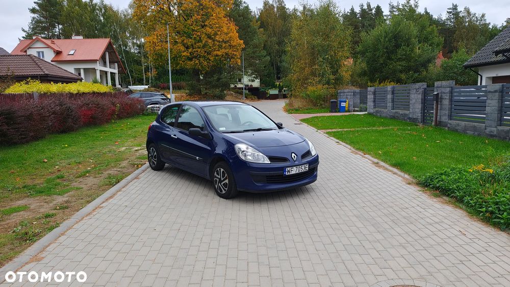 Renault Clio 1.2 16V Dynamique - 8