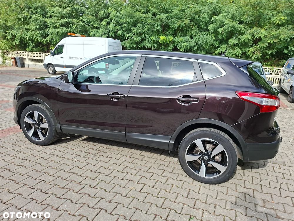 Nissan Qashqai - 10