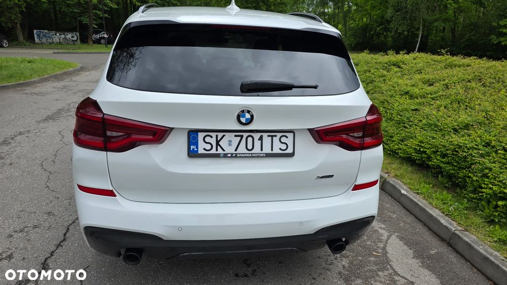 BMW X3 xDrive20d sport - 9