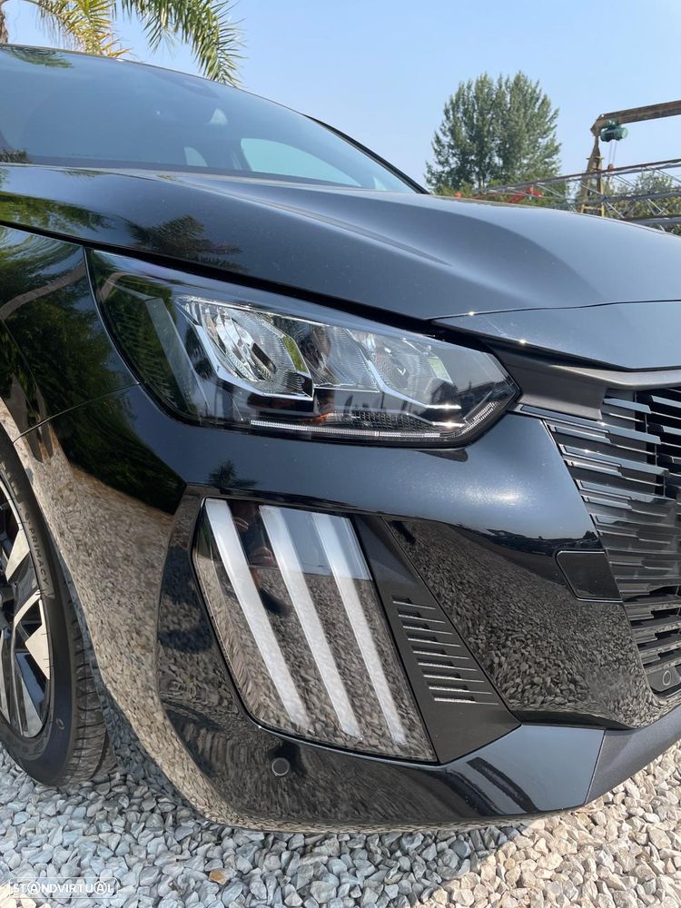 Peugeot 208 ver-1-2-puretech-allure - 6