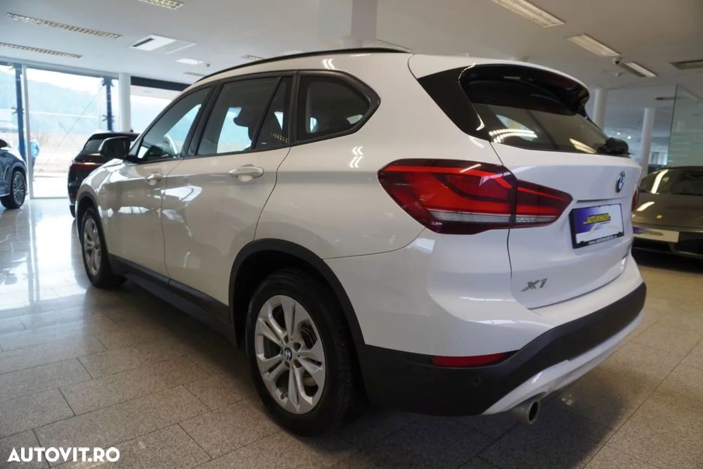 BMW X1 xDrive25e Advantage - 3