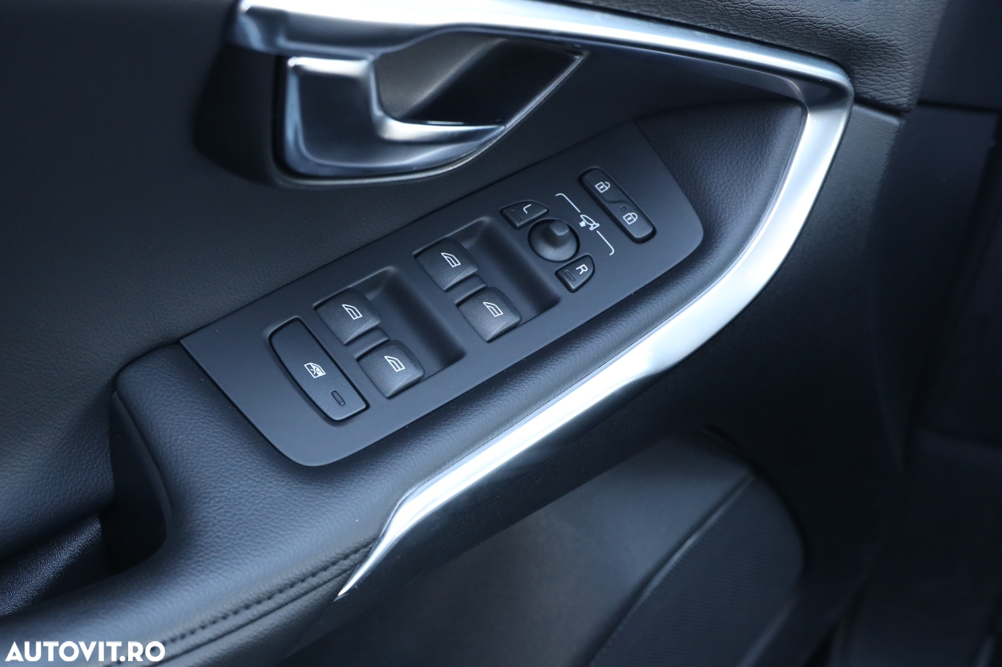 Volvo V40 D2 - 12