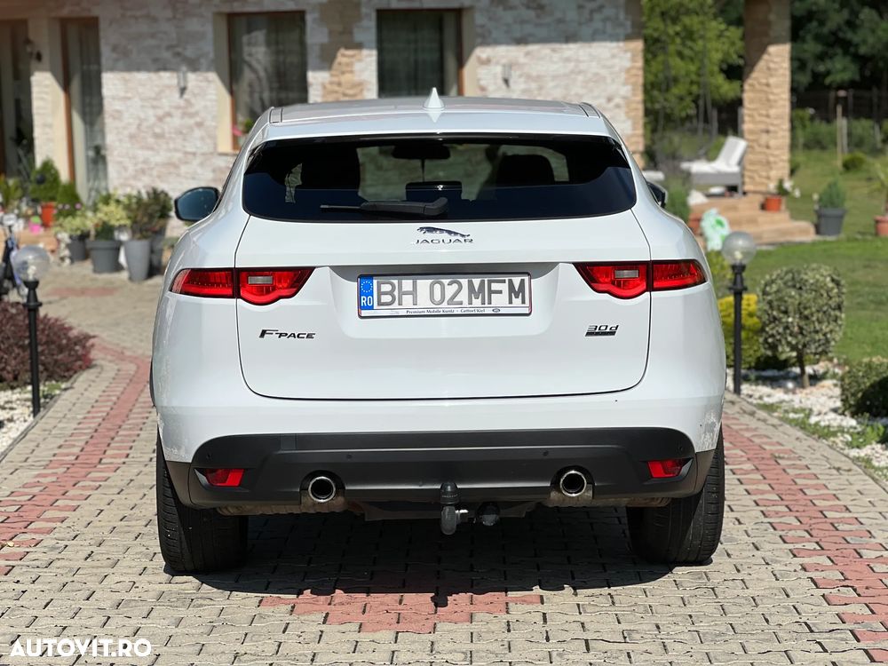 Jaguar F-Pace 3.0 AWD First Edition - 9
