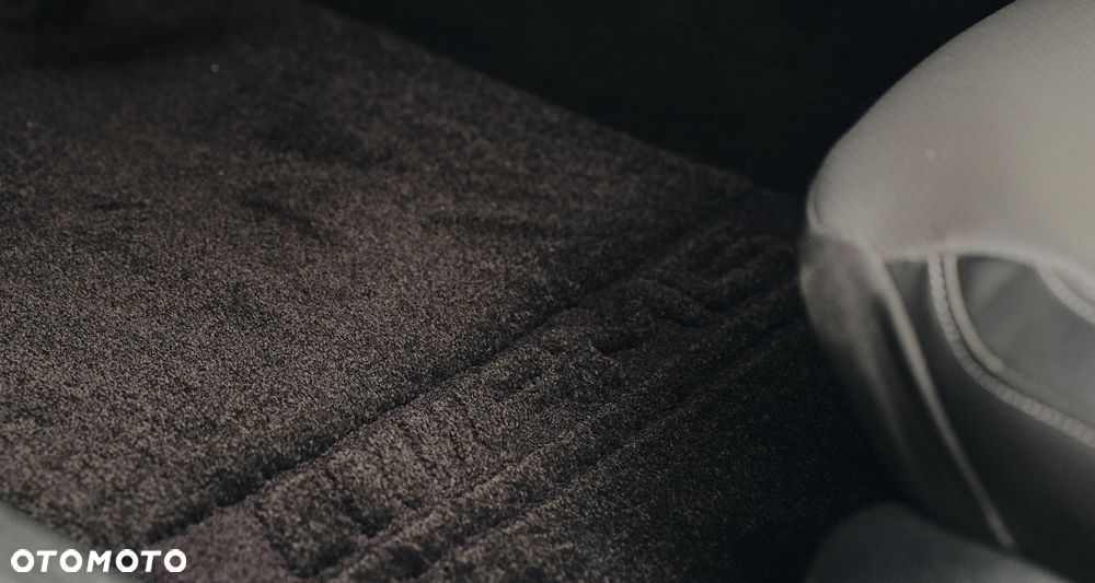 Mercedes-Benz AMG GT 43 4-Matic+ - 21