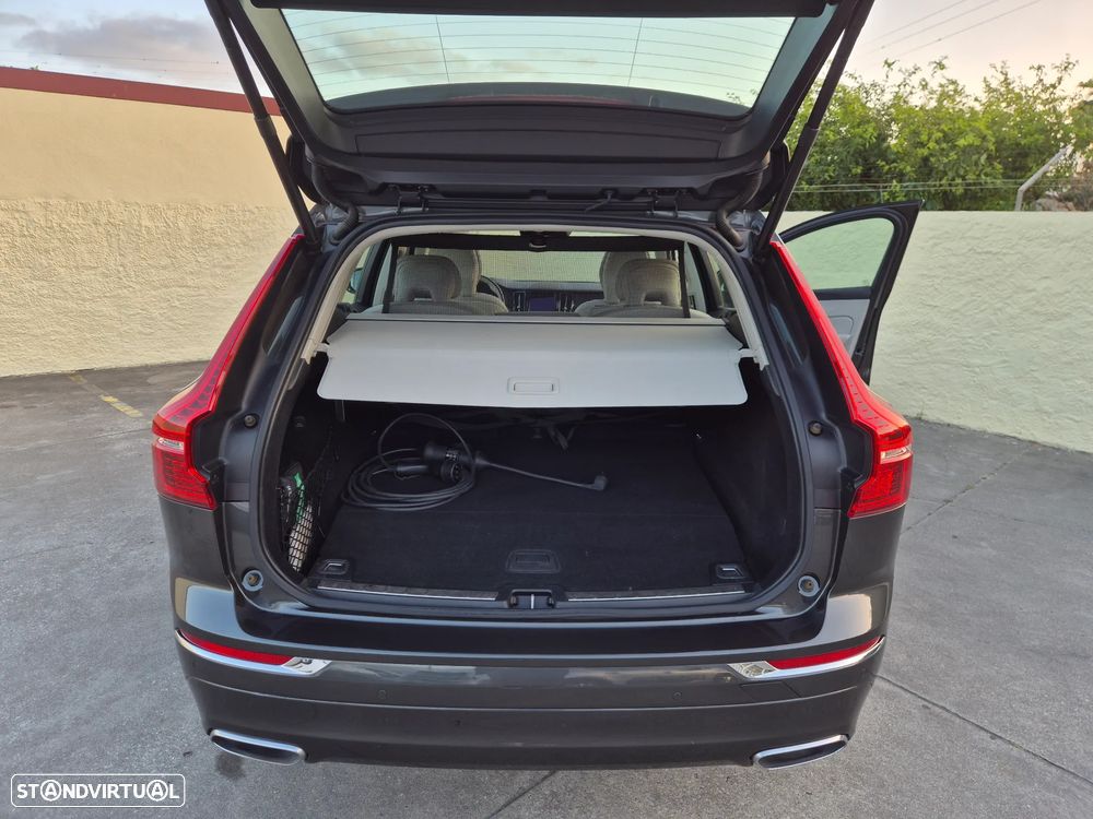 Volvo XC 60 2.0 T8 PHEV Inscription AWD - 8