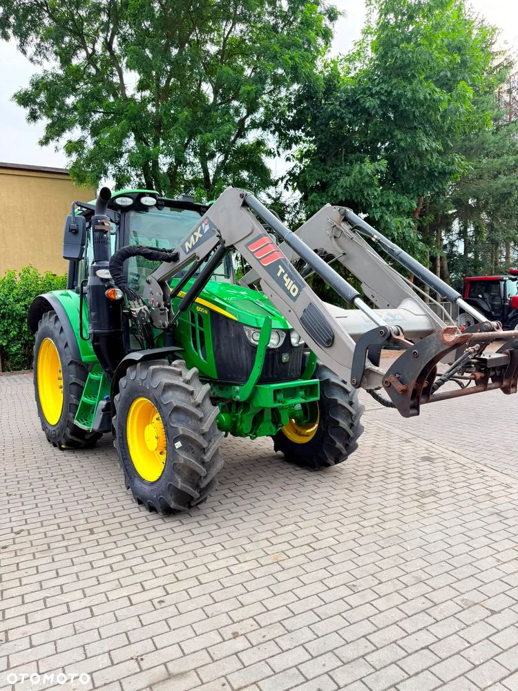 John Deere 6100M - 25