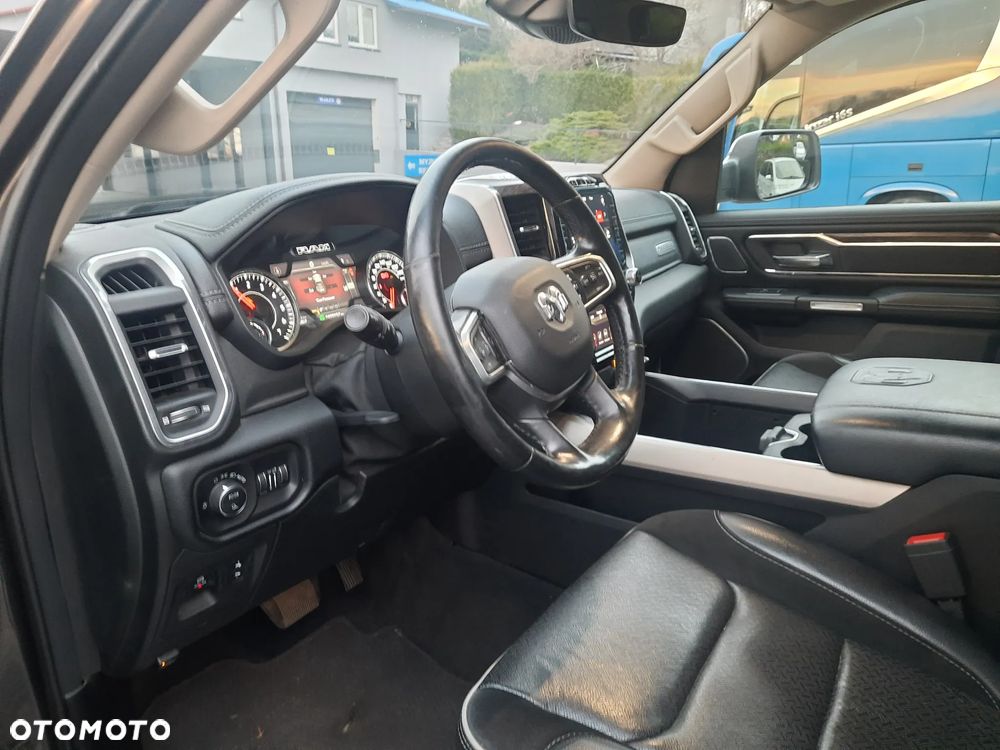 RAM 1500 5.7 Crew Cab Laramie - 7