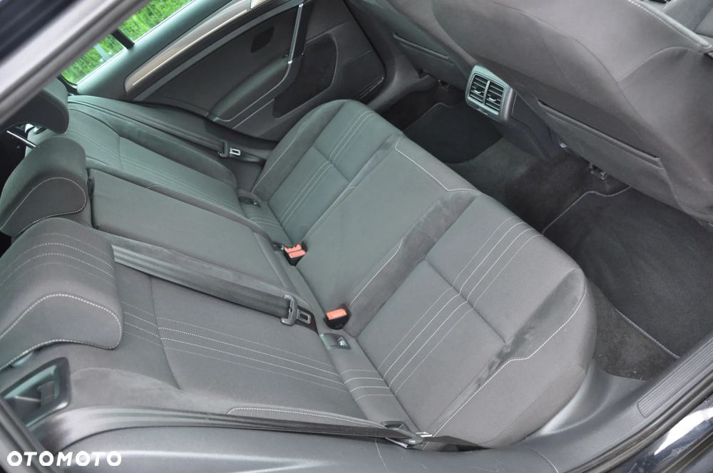 Volkswagen Golf VII 2.0 TDI BMT 4Mot Highline - 20