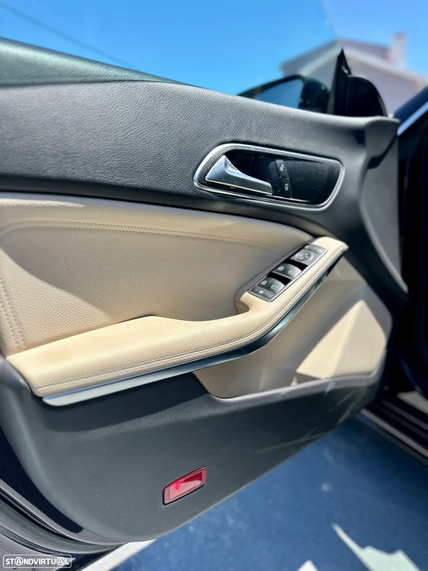Mercedes-Benz CLA 200 - 9