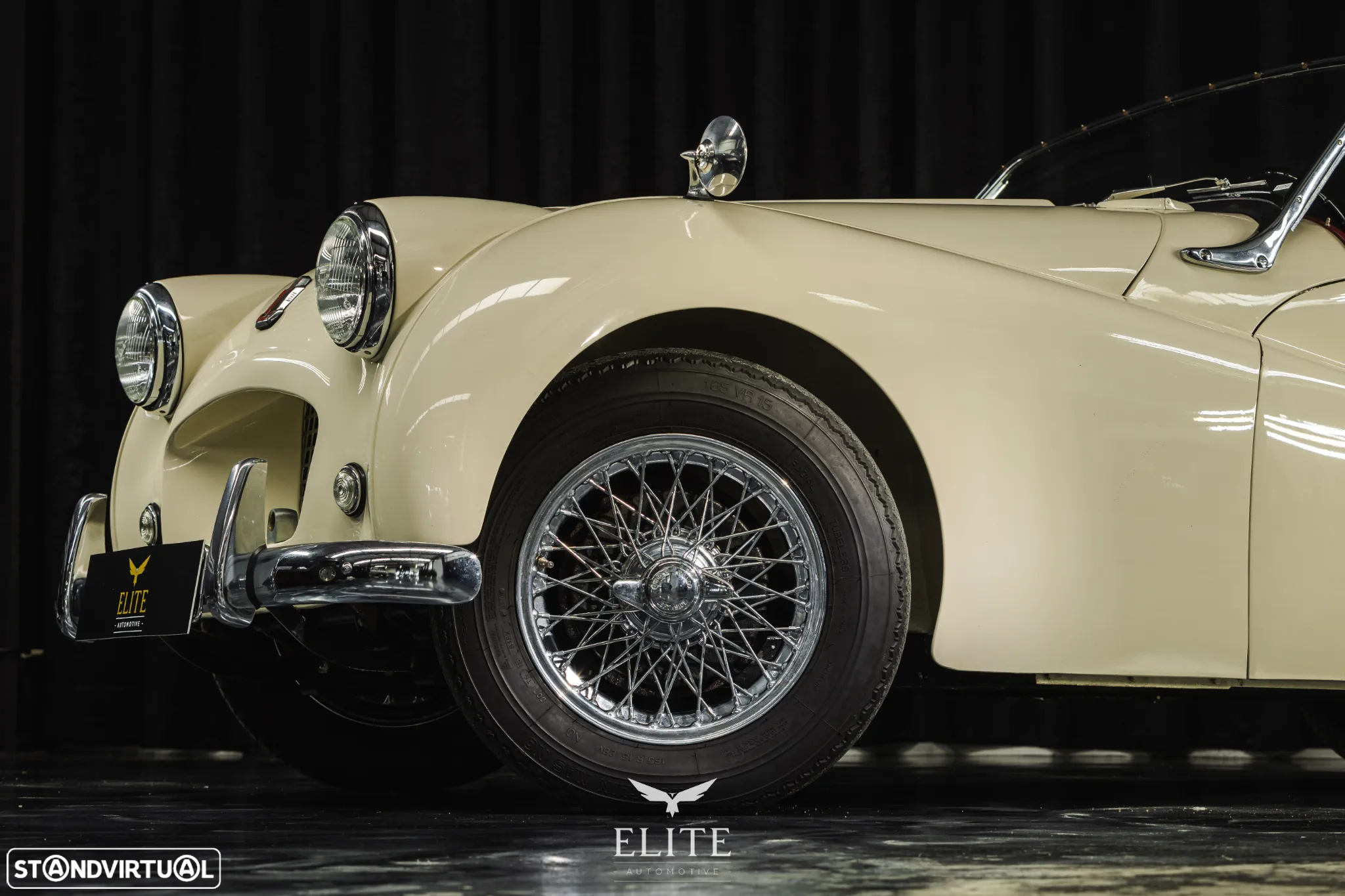 Triumph TR2 - 6