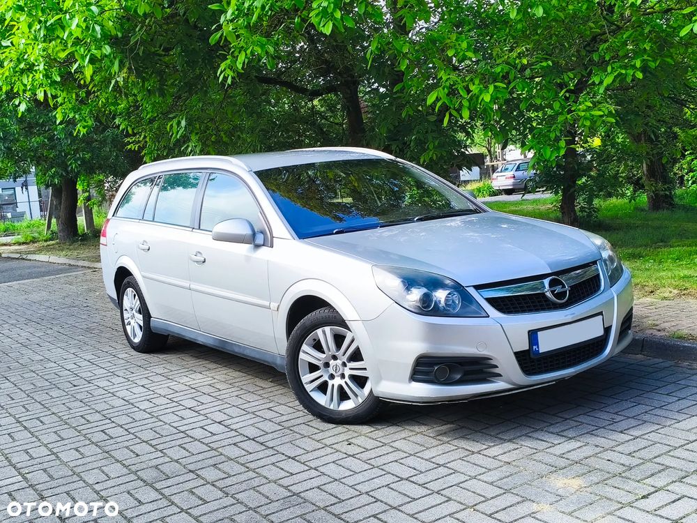 Opel Vectra 1.9 CDTI Cosmo - 1