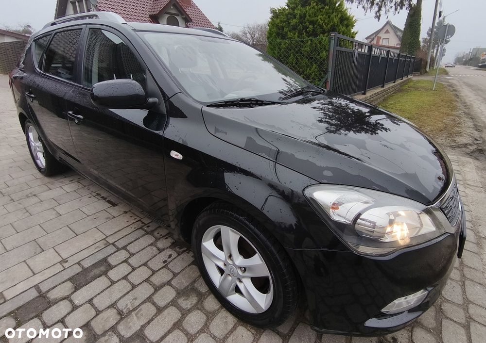 Kia Ceed 1.6 CRDi 90 Spirit - 3