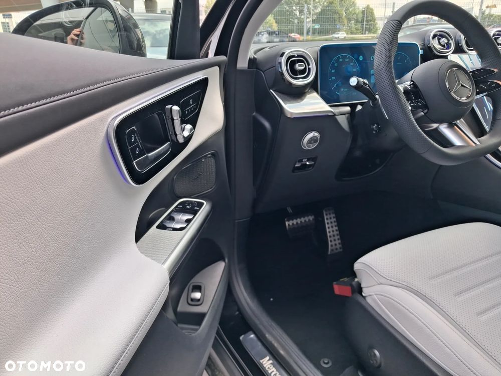 Mercedes-Benz GLC 220 d mHEV 4-Matic AMG Line - 9