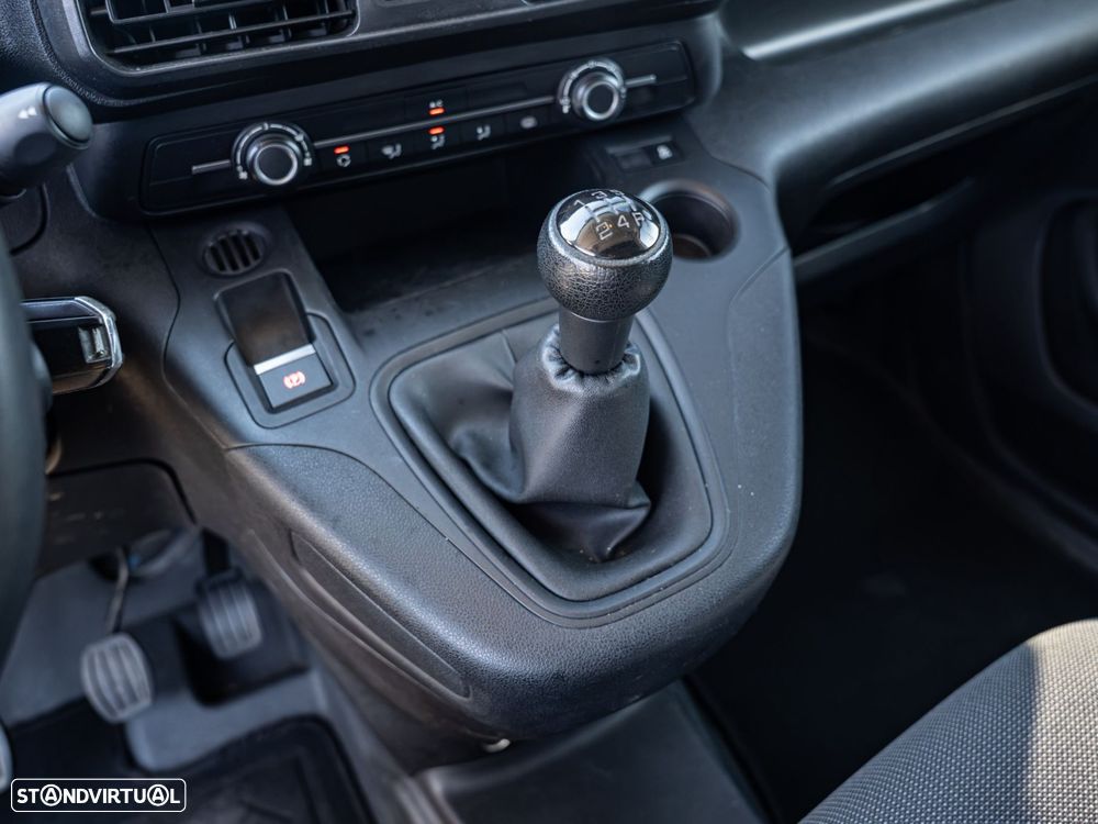 Peugeot Partner 1.5 BlueHDi Pro Standard - 17