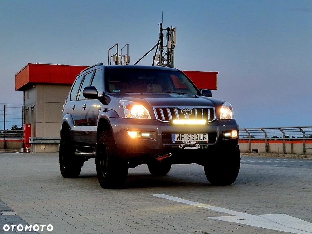 Toyota Land Cruiser - 6
