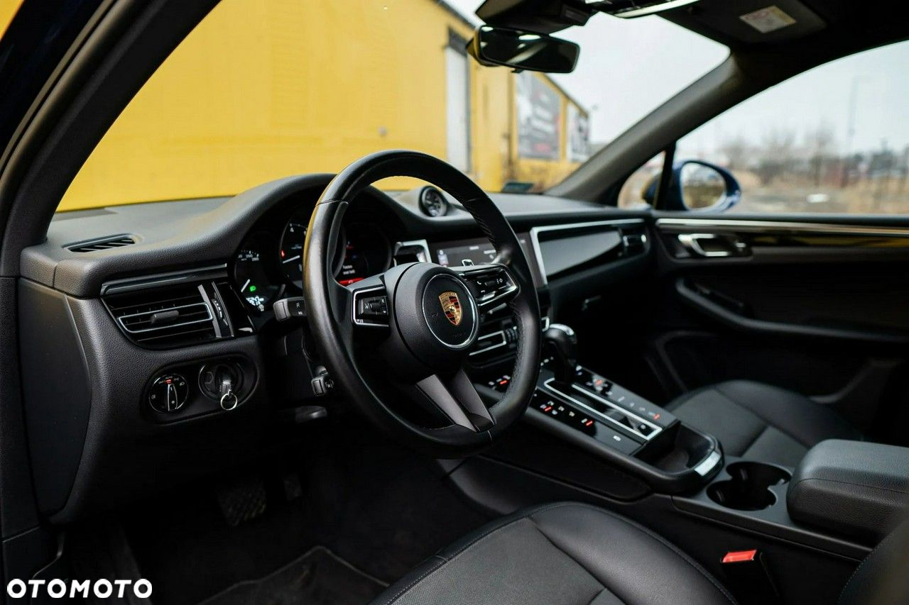 Porsche Macan Standard - 14