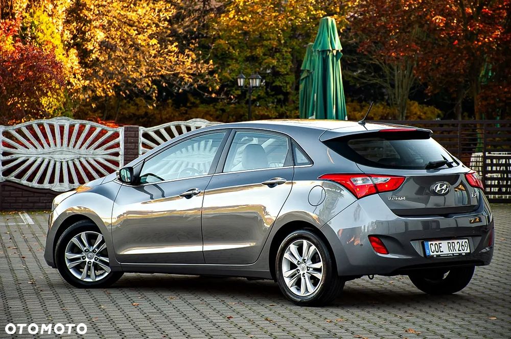 Hyundai i30 1.6 CRDi Premium - 10