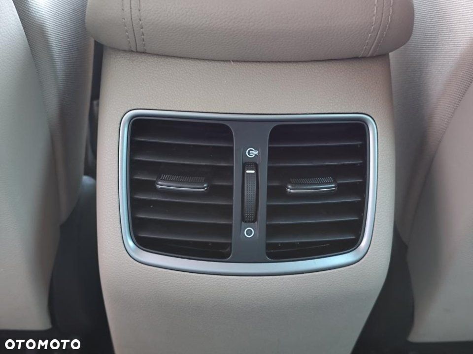 Hyundai Tucson - 32