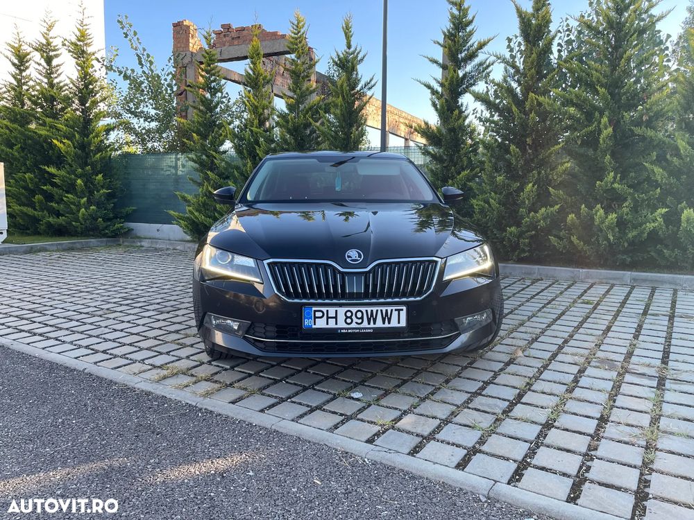 Skoda Superb 2.0 TDI DSG 4X4 Ambition - 2