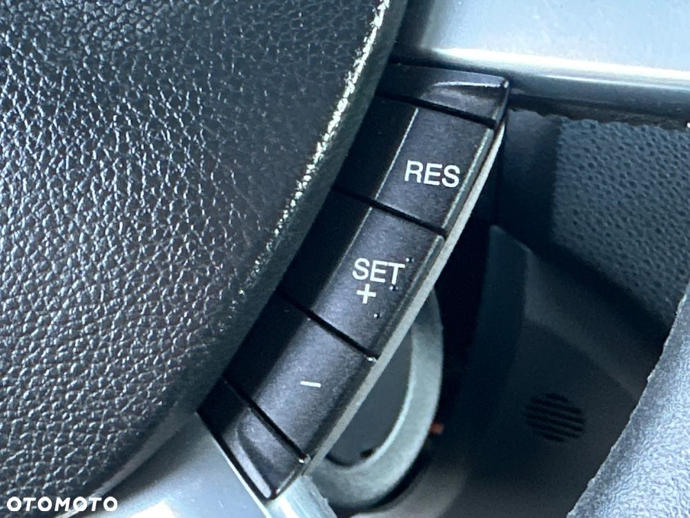 Ford Kuga 2.0 TDCi 4x4 Titanium - 39