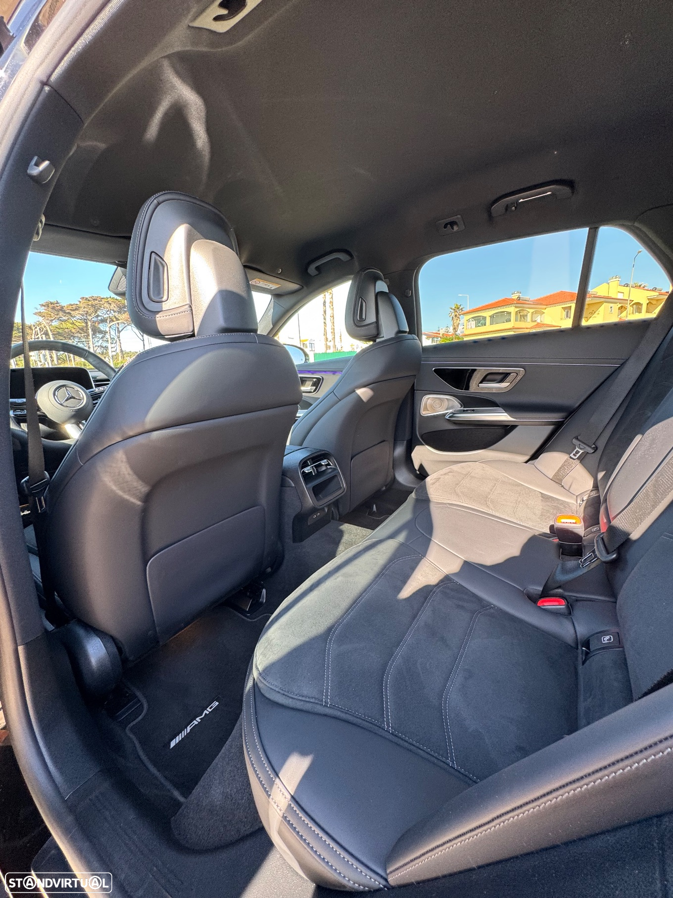 Mercedes-Benz E 300 e AMG Line - 26