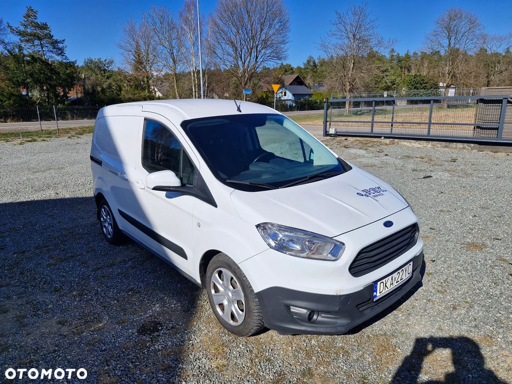 Ford Transit courier - 2