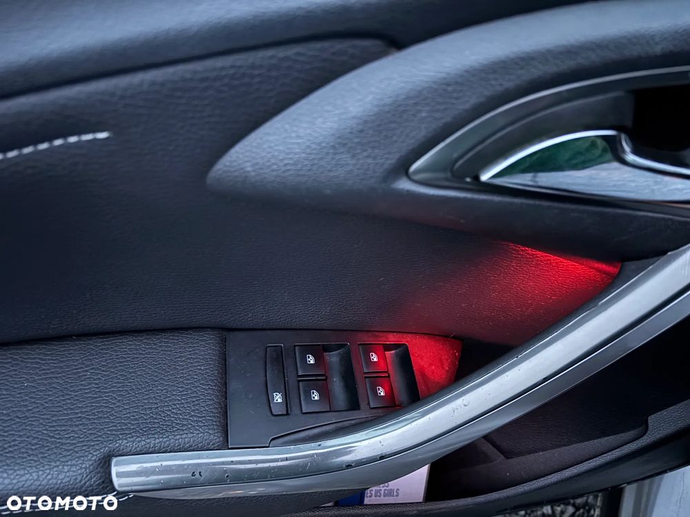 Opel Astra 1.7 CDTI - 12