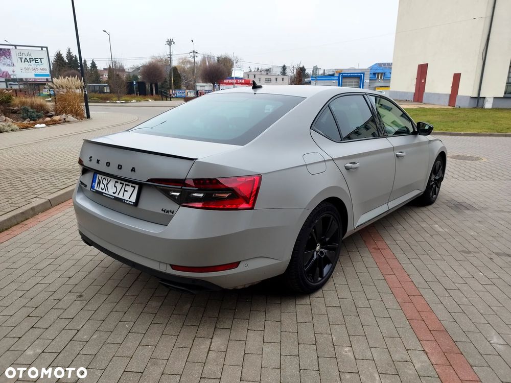 Skoda Superb 2.0 TSI 4x4 Sportline DSG - 6