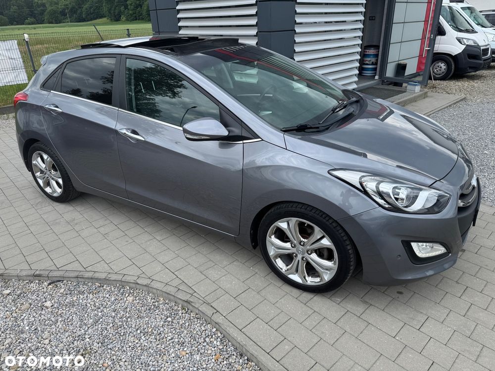 Hyundai i30 blue 1.6 CRDi YES Gold - 13