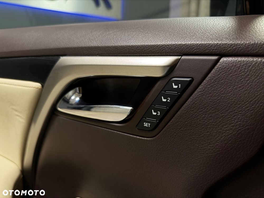 Lexus RX 300 Elegance - 23