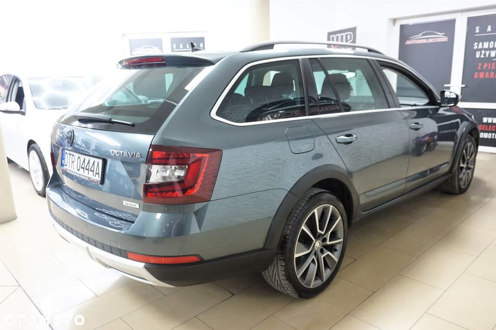 Skoda Octavia 2.0 TDI 4x4 DSG Scout - 10