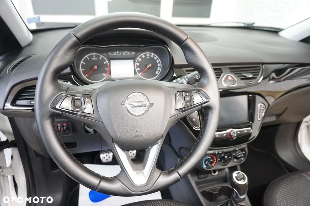 Opel Corsa 1.4 Cosmo - 19