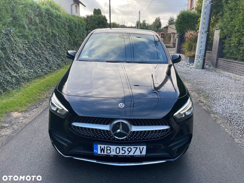 Mercedes-Benz Klasa B 200 d AMG Line 8G-DCT - 3