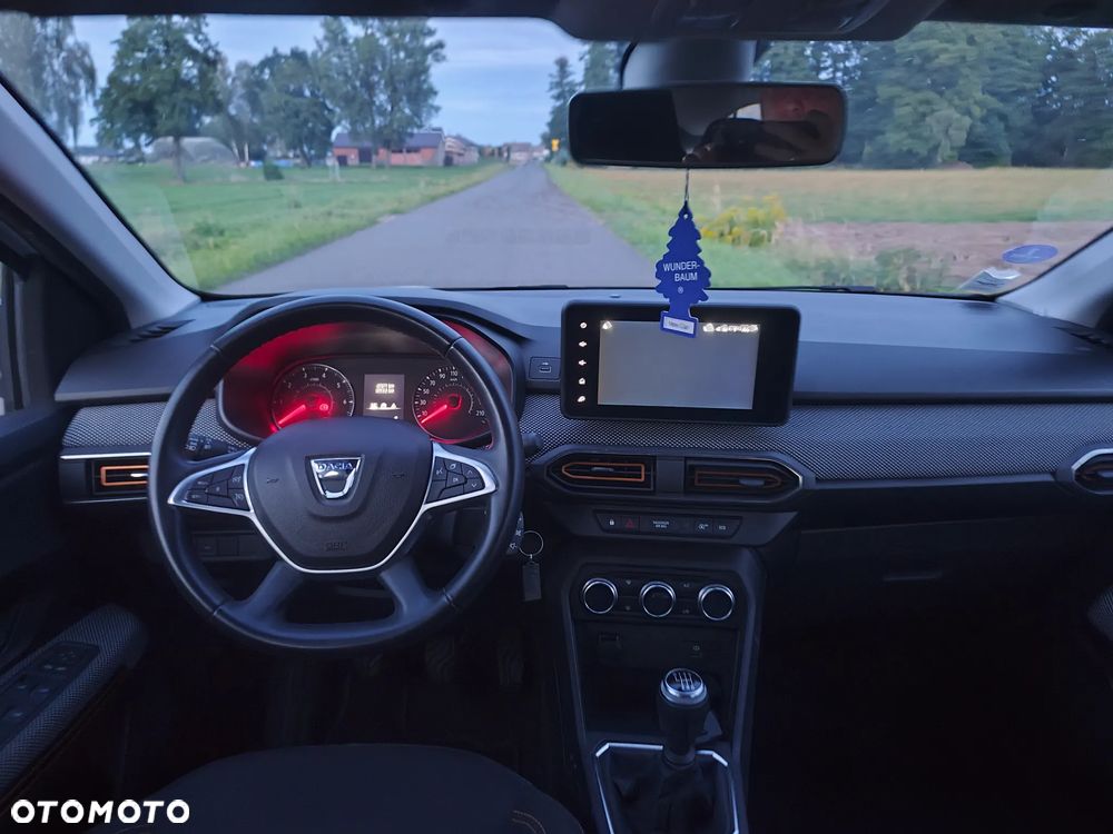 Dacia Sandero 1.0 TCe Laureate S&S - 12