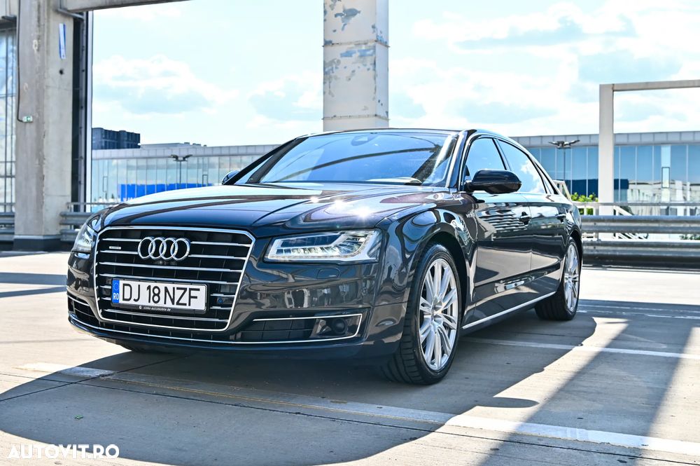 Audi A8 4.2 TDI DPF (clean diesel) quattro tiptronic Lang - 1